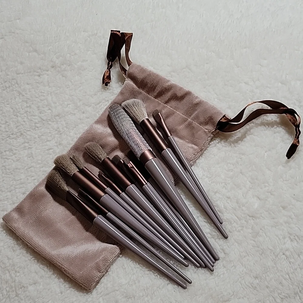 MAKE UP , BROW , BLUSH 13 PCS SET - Picture 6 of 8
